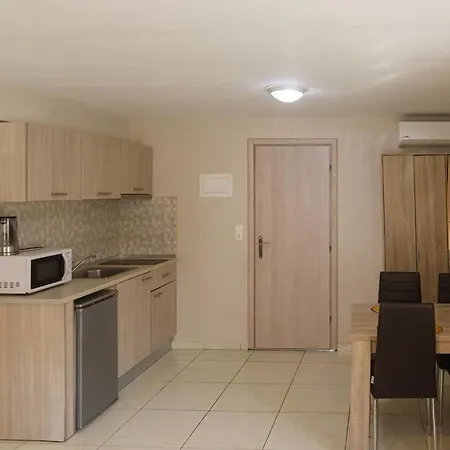 Indigo Luxury Apartments Olympiakí Aktí Extérieur photo