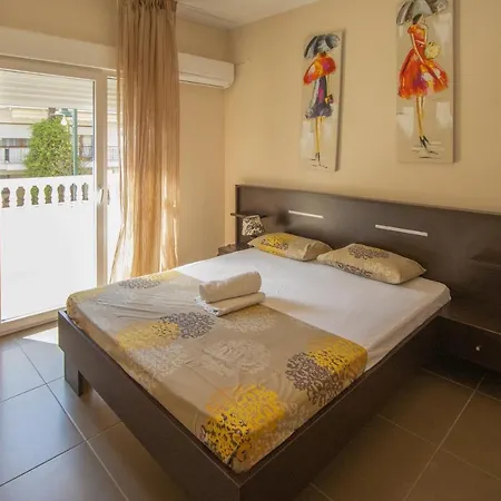 Indigo Luxury Apartments Olympiakí Aktí Extérieur photo