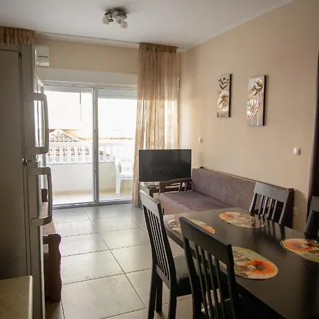 Indigo Luxury Apartments Olympiakí Aktí Extérieur photo