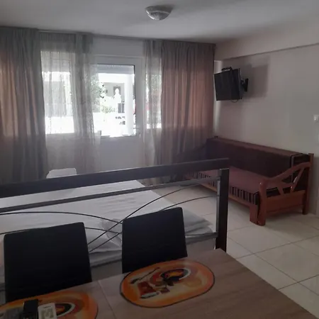 Indigo Luxury Apartments Olympiakí Aktí Chambre photo