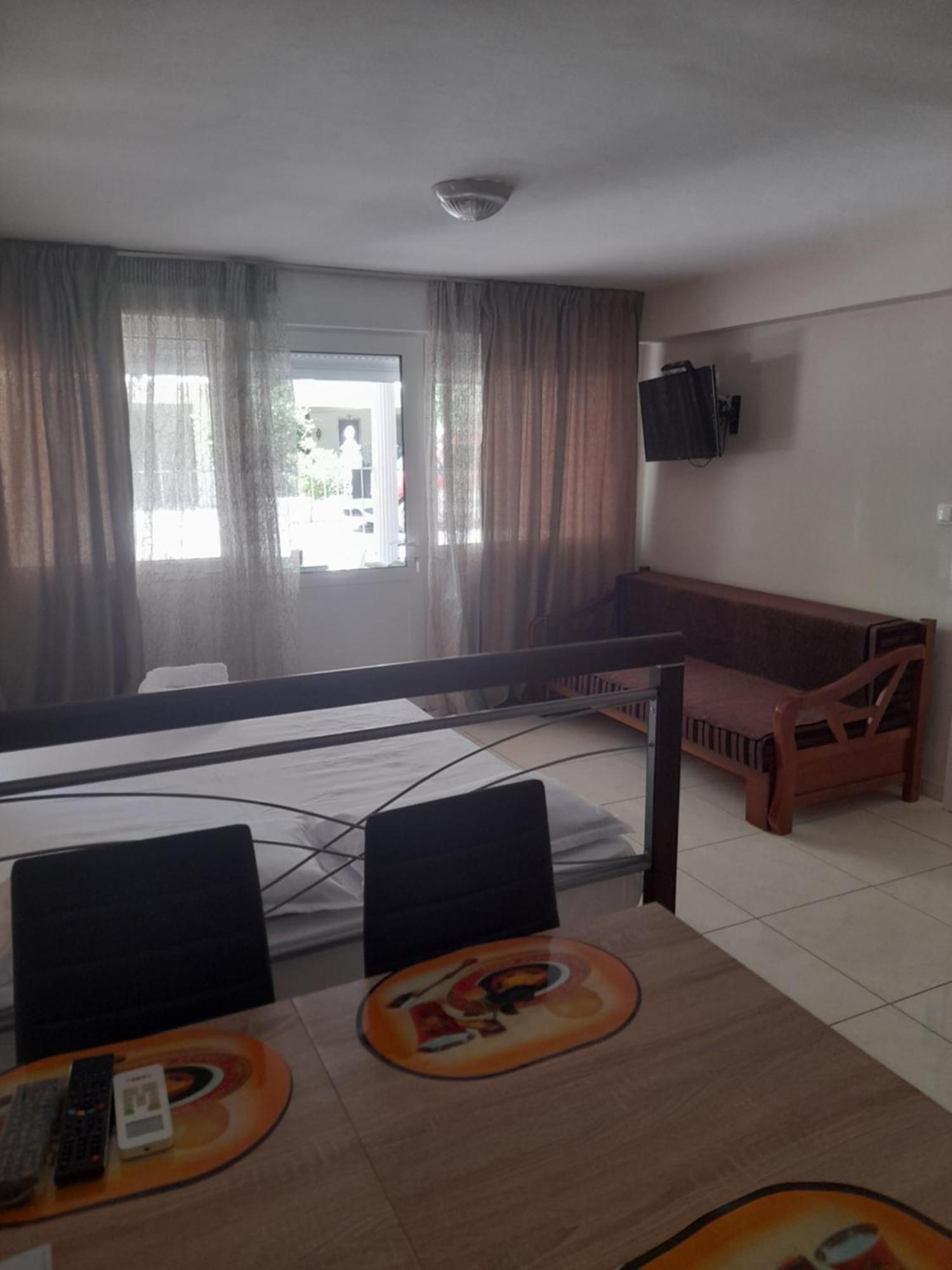 Indigo Luxury Appartement Olympiakí Aktí